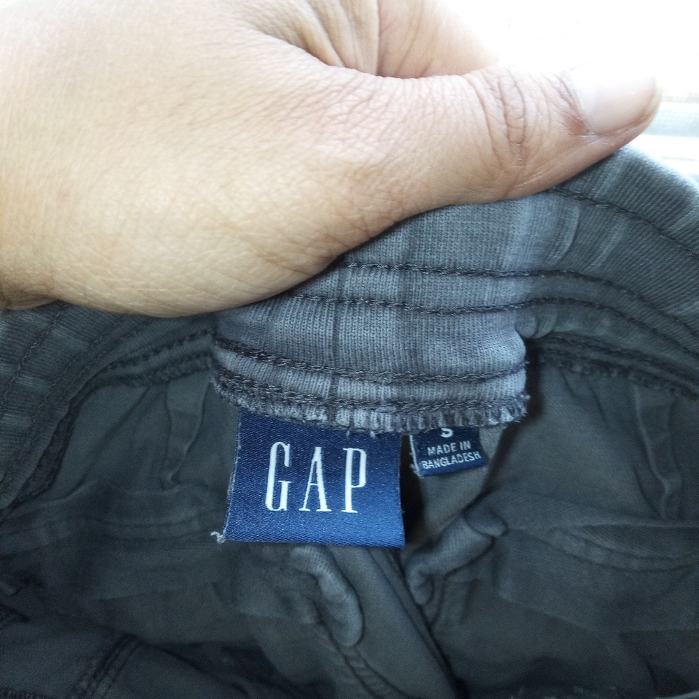 Gap Jogger pants Green and Grey size small length stops at ankle
